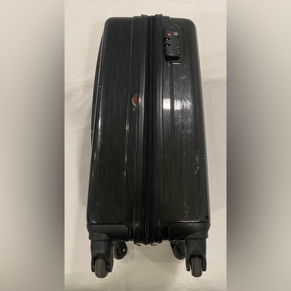 Samsonite Bags Samsonite Winfield 2 Hardside Luggage With Spinner Wheels Poshmark